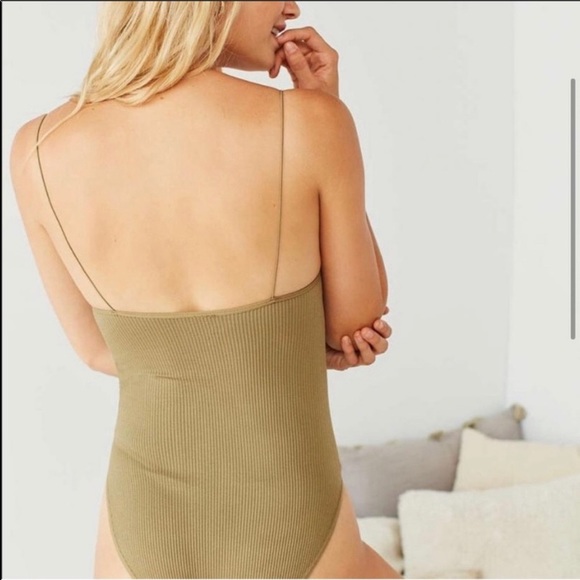NWT Moss Green Out From Under Body Suit Size:Small - Picture 2 of 6